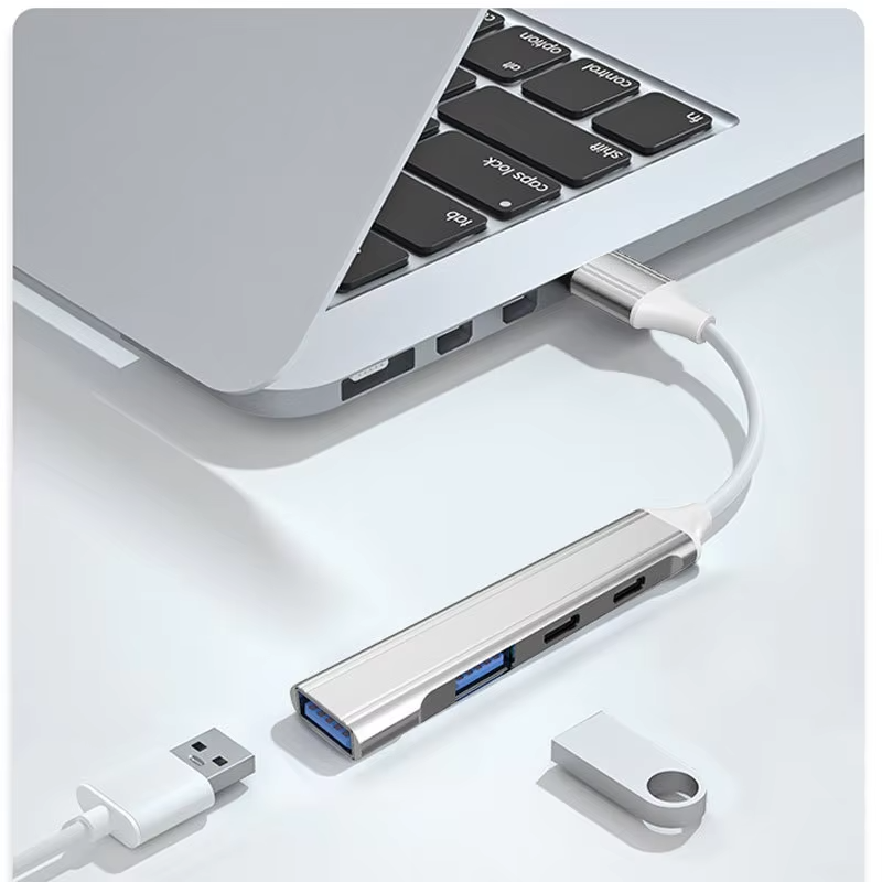 Laptop Accessories Hub - 4-in-1 aluminium multi-splitter USB 2.0 USB