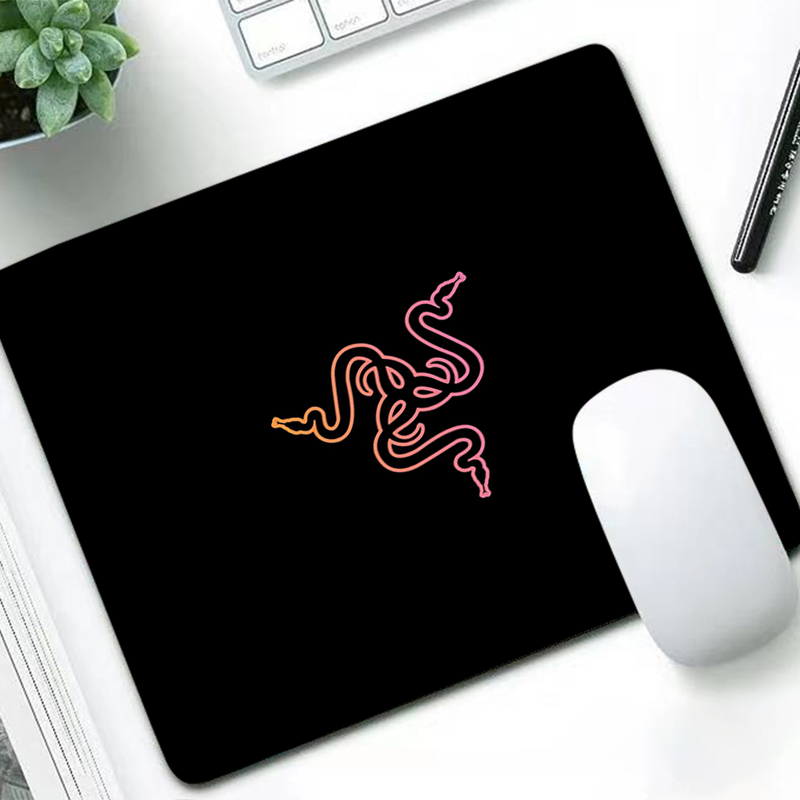 Razer Luxe Muismat Anime Gamer - Laptop Accessories For Programmers recensie en prijs